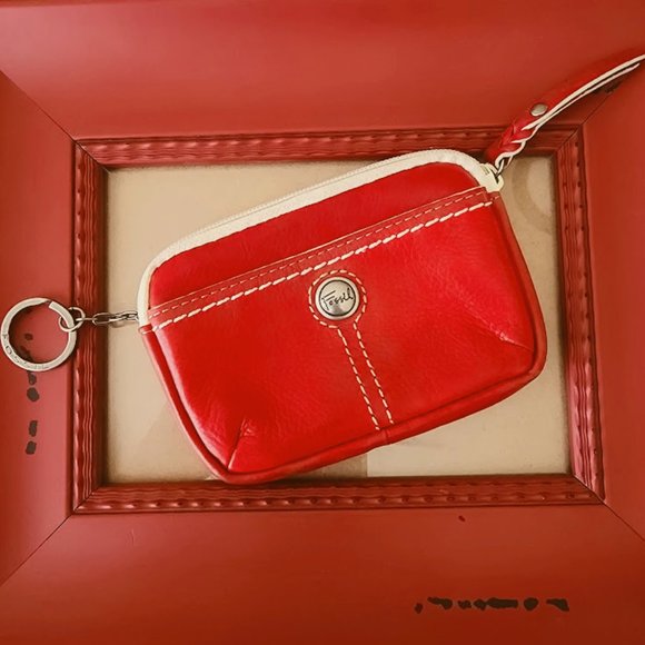 Red Fossil Wallet - Picture 1 of 9